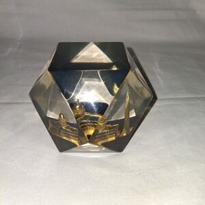 Washington D.C. Souvenir Paperweight Lucite‎ Landmark Monuments Gold